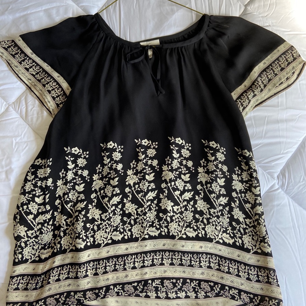 Joie Keyhole Top